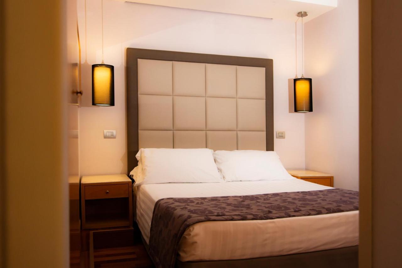 Small Double or Twin Room