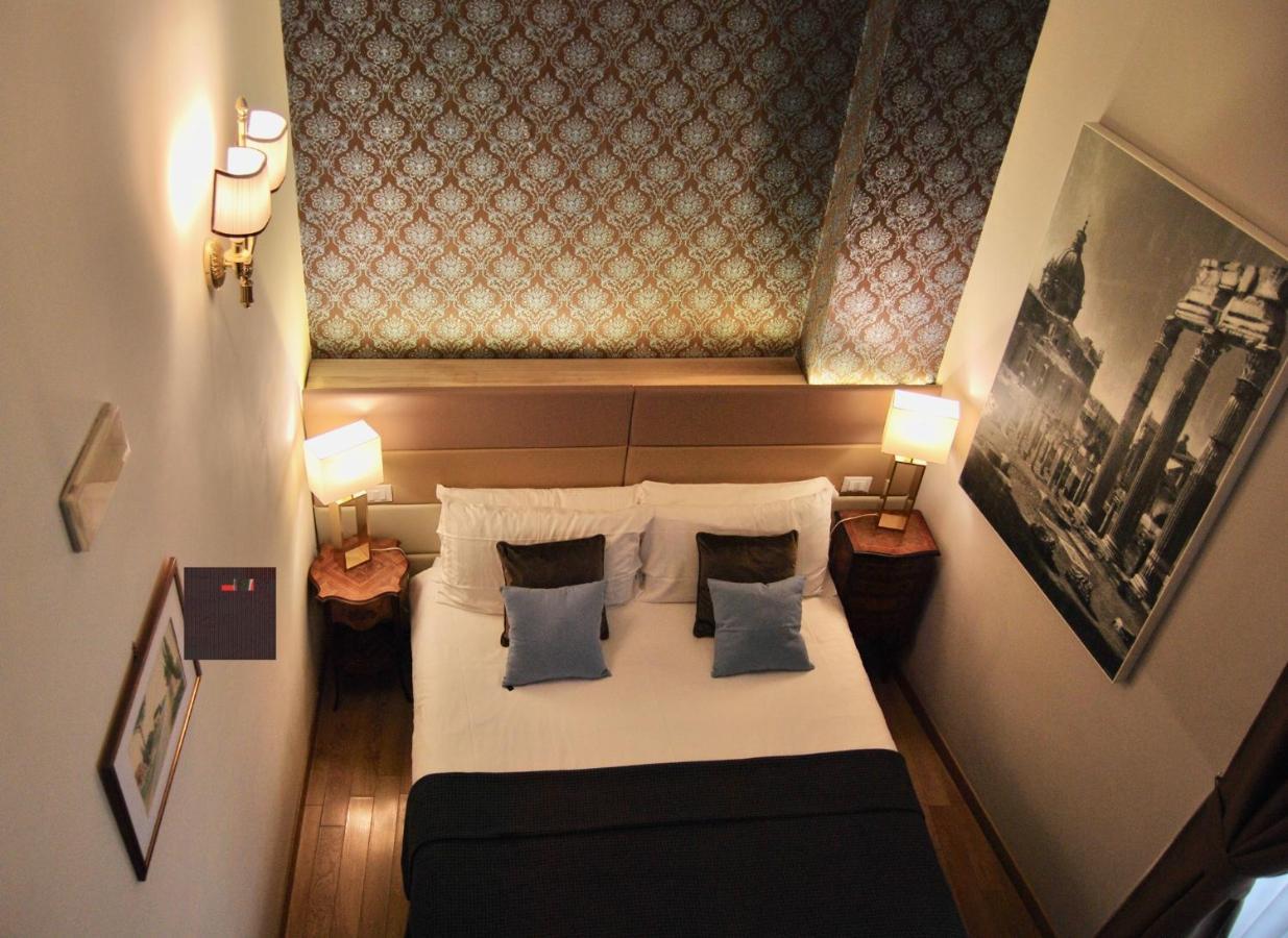 Standard Suite,1075387270:JPEG