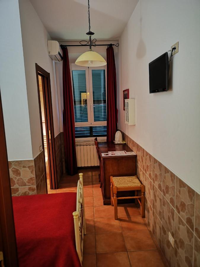 Single Room Bathroom