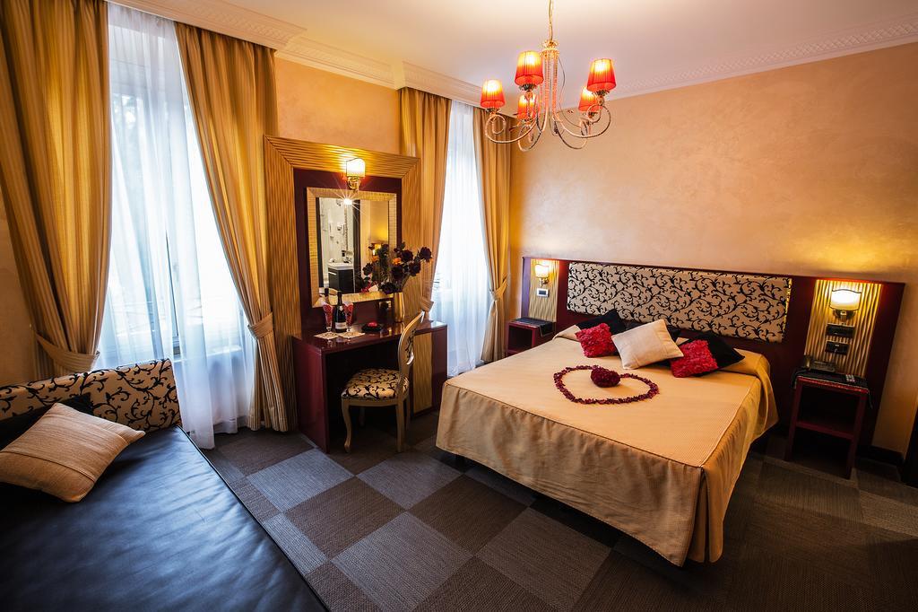 Superior Triple Room