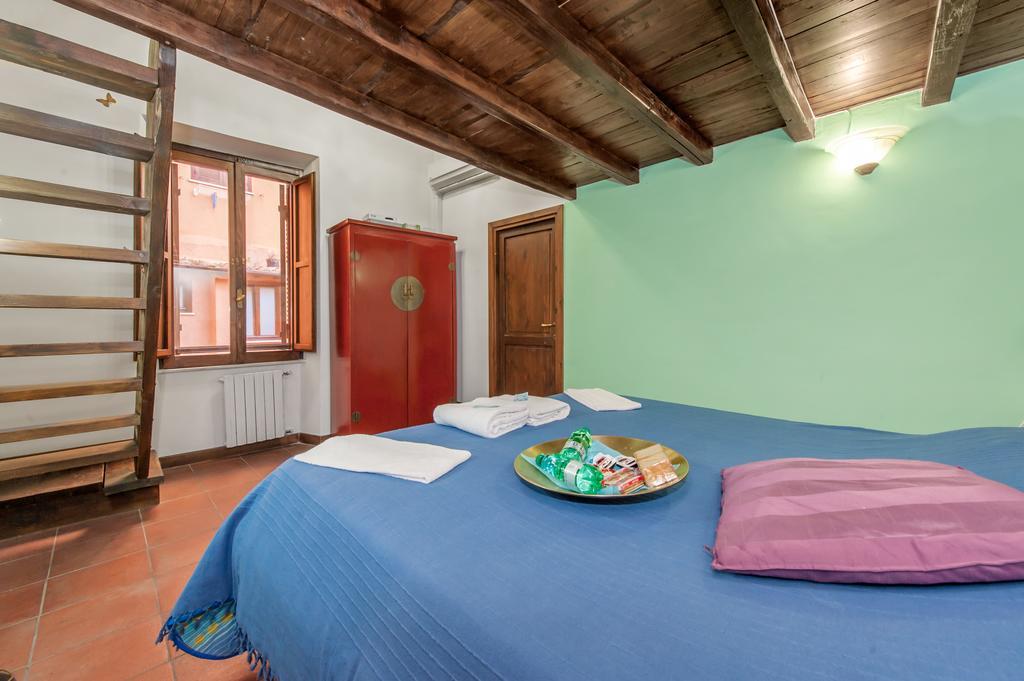 Two-Bedroom Apartment Split Level,798883338:JPEG