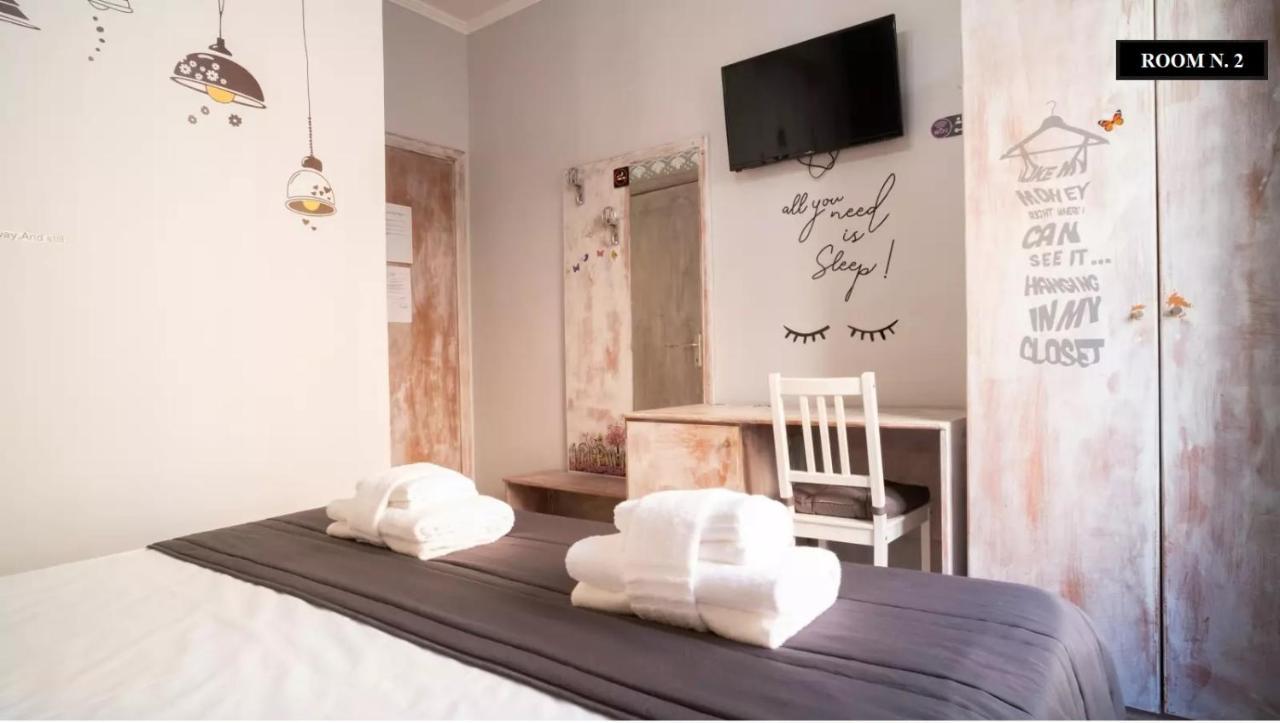 Double Room Private Bathroom
