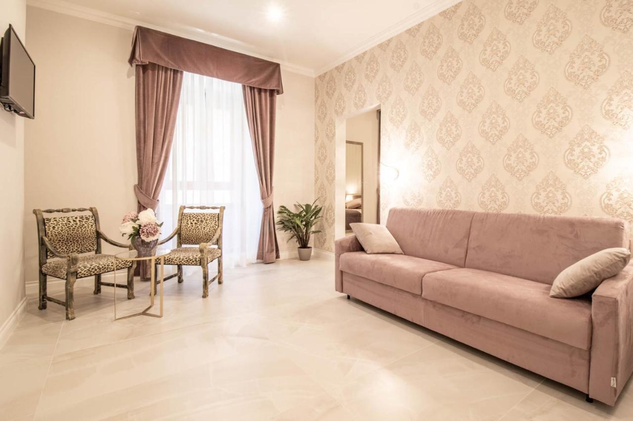 Luxury Quadruple Room,1304893168:JPEG