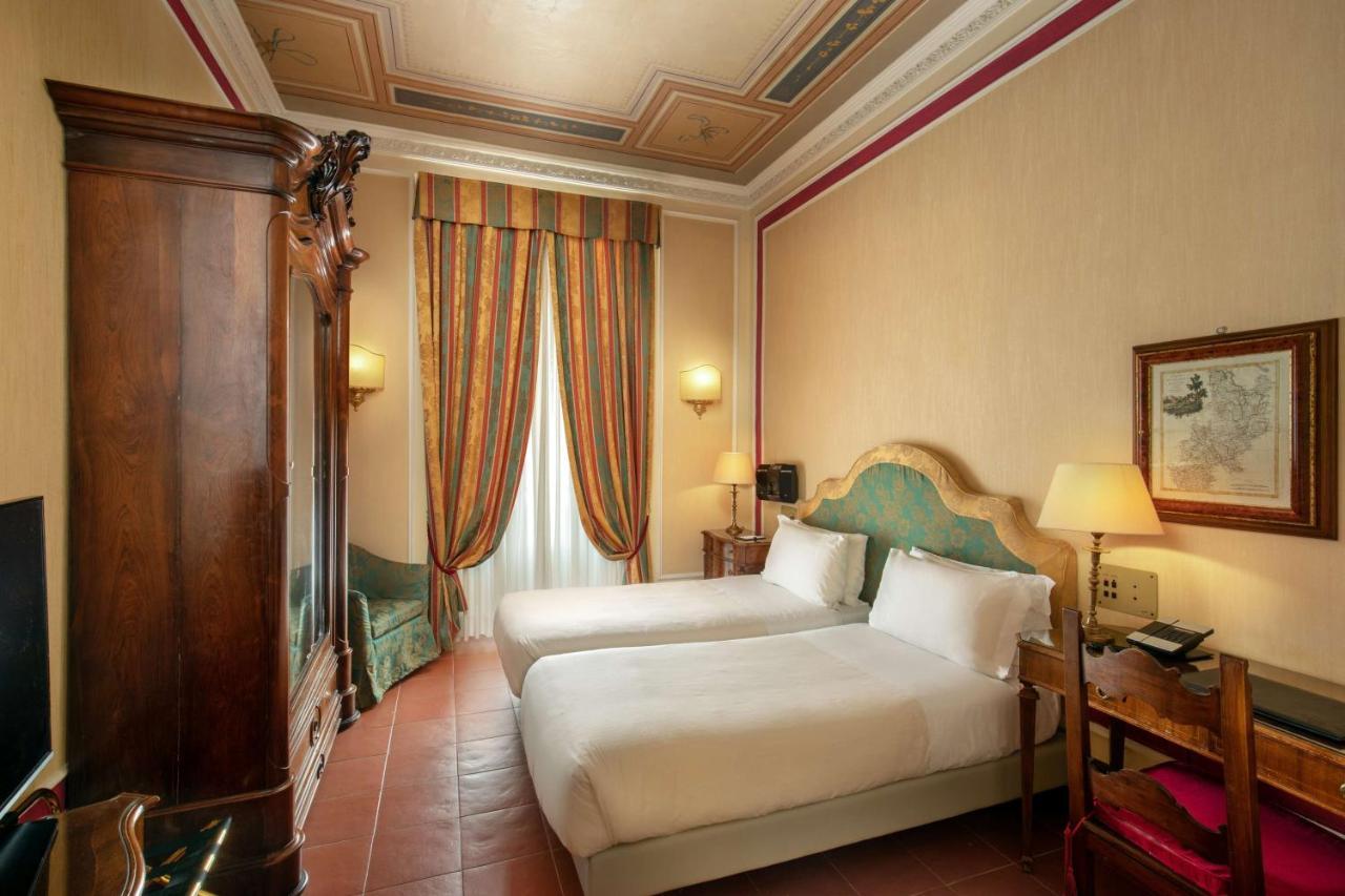 Standard Twin Room - Non-Smoking