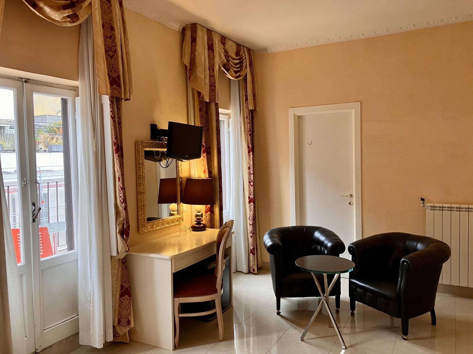 Deluxe Double Room with Balcony
