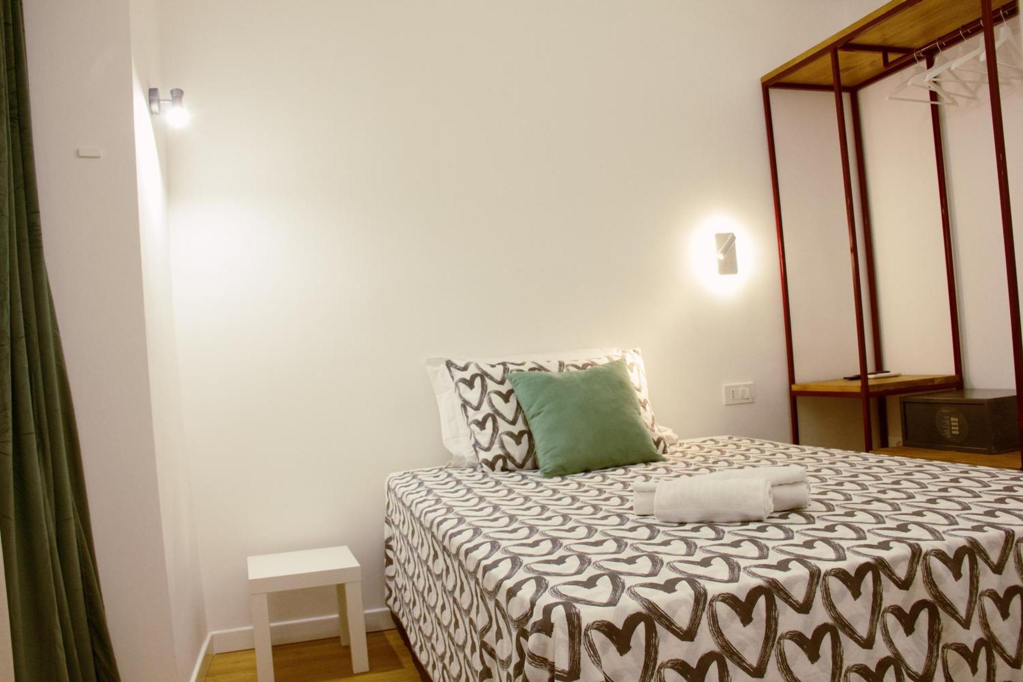 Deluxe Single Room Annex Building
