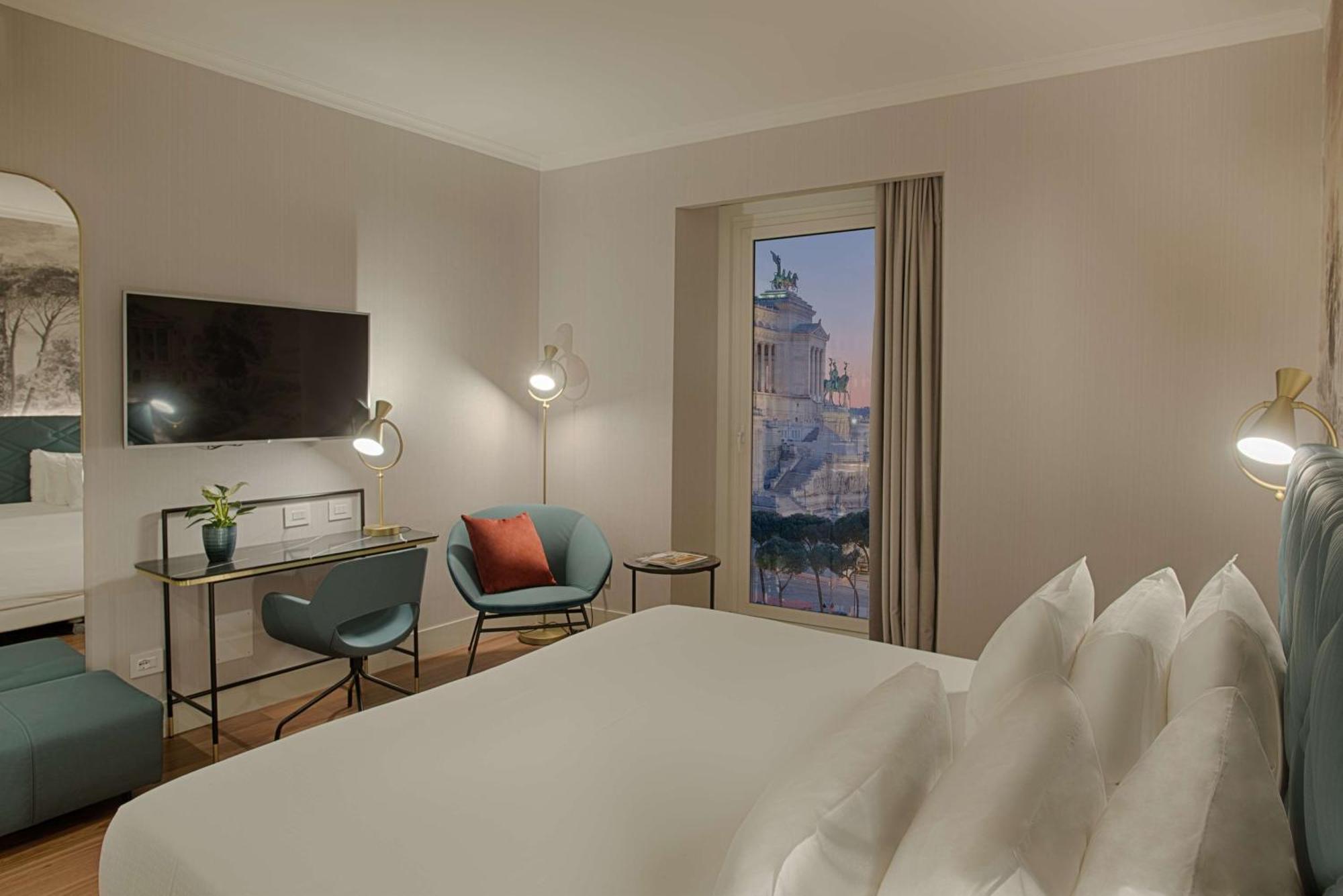 Premium Twin Room with View