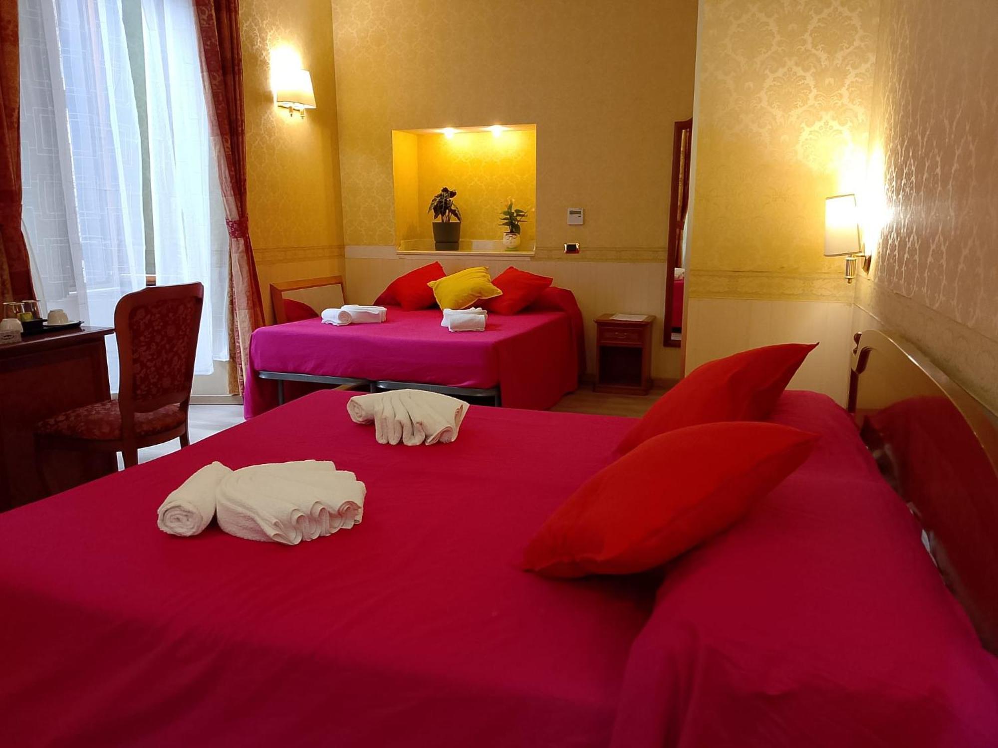Deluxe Quadruple Room