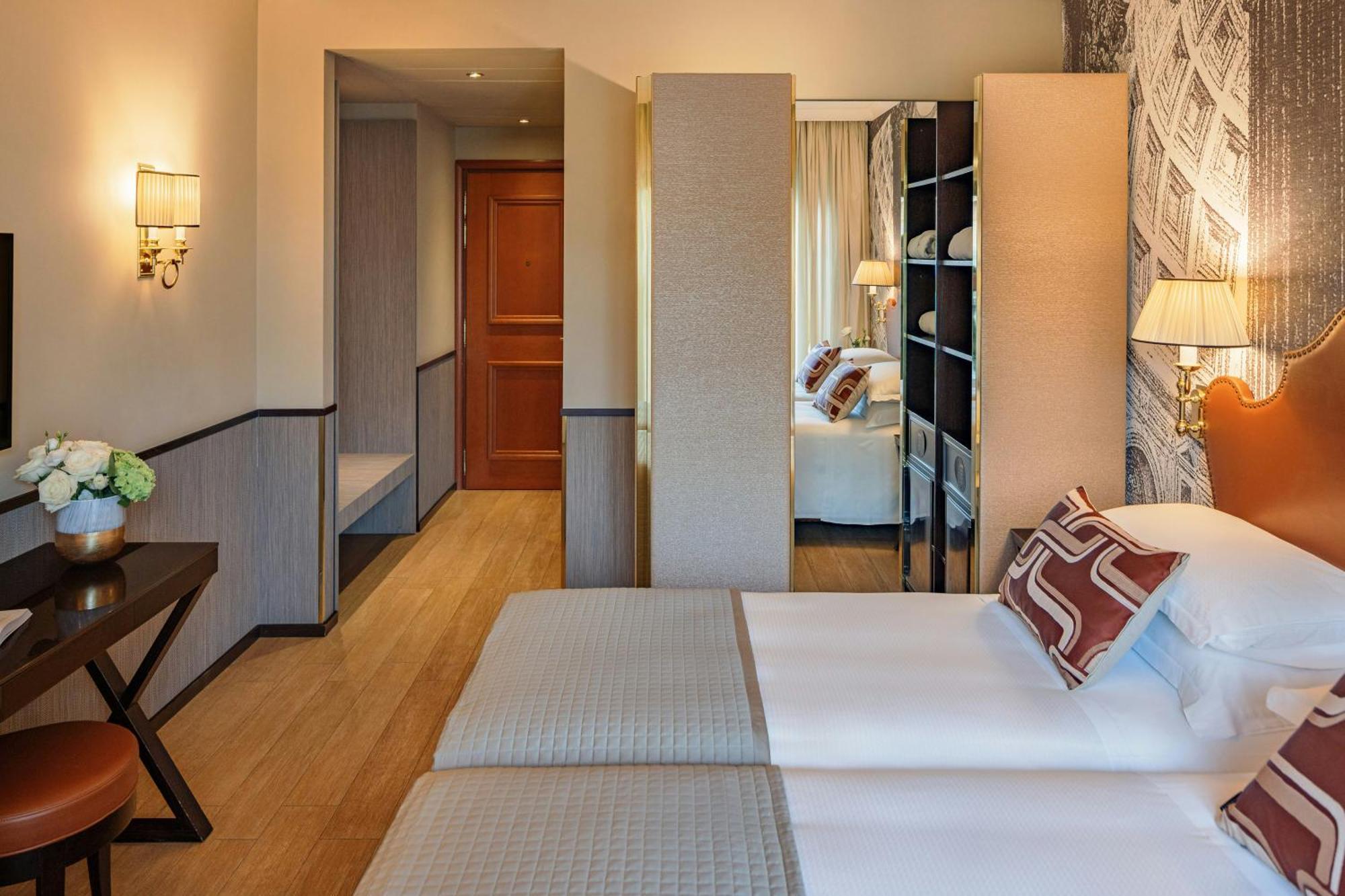 Deluxe Double or Twin Room Balcony