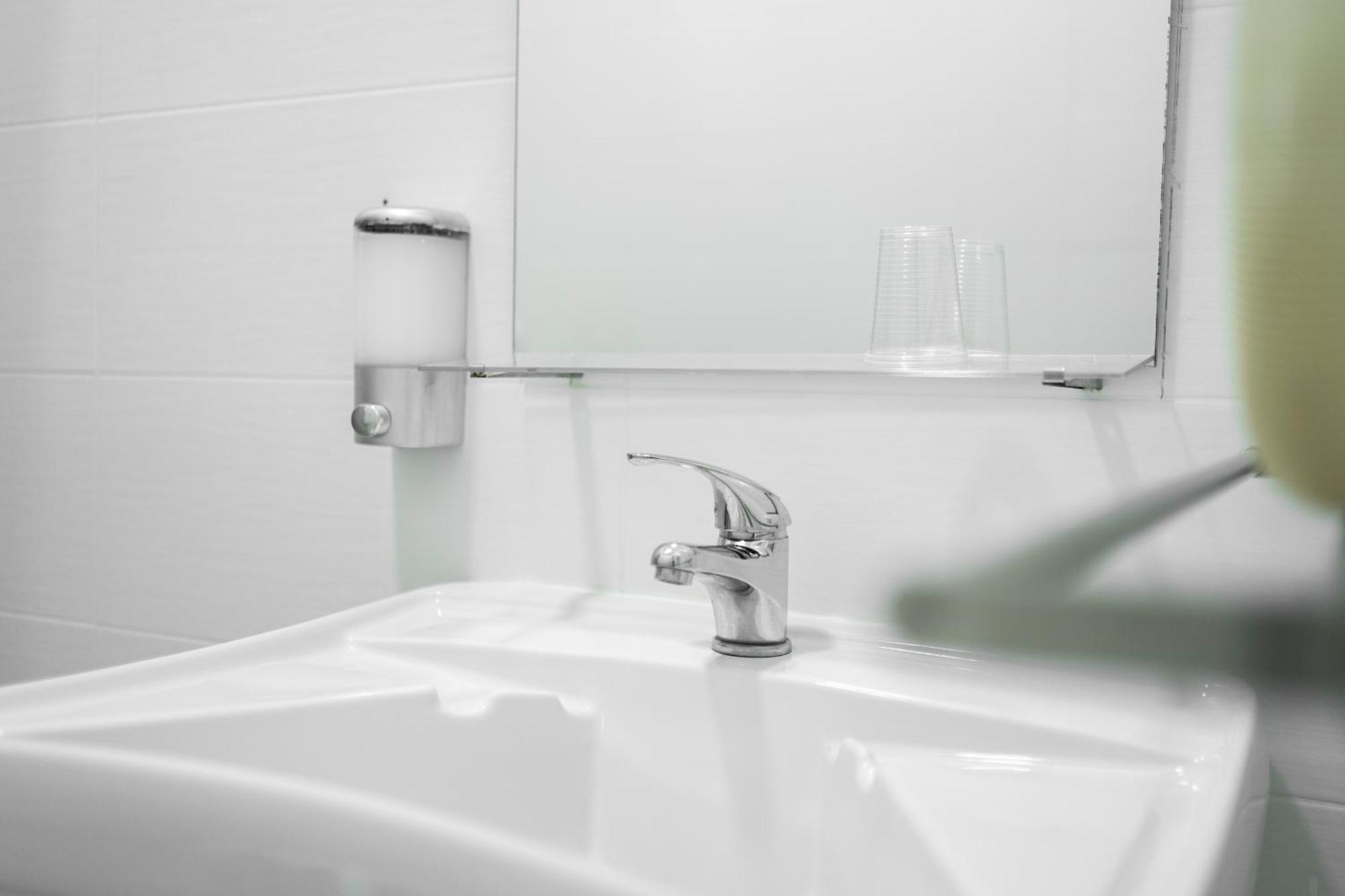 Twin Room - Disability Access
