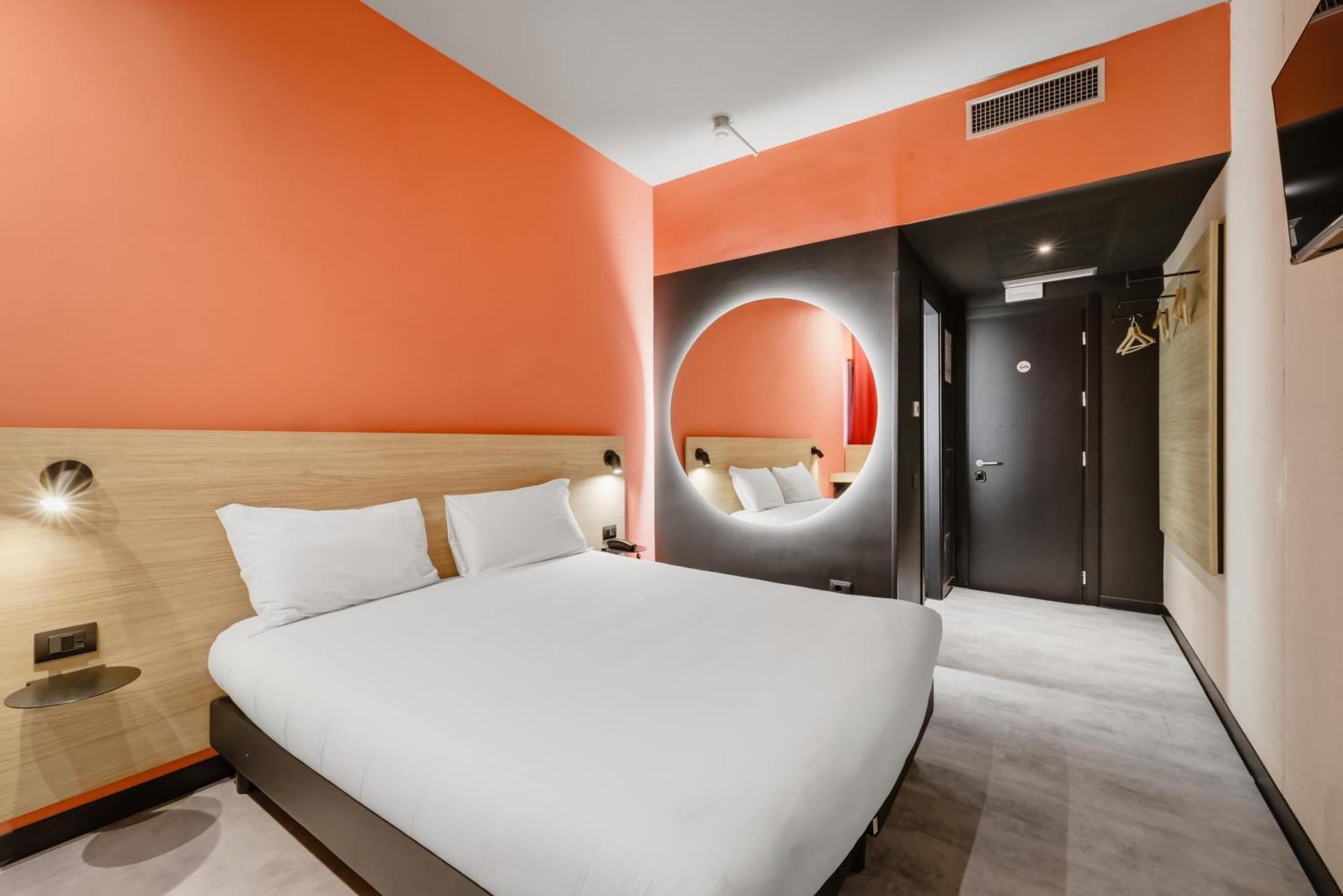 Standard Double Room,1770169997:JPEG