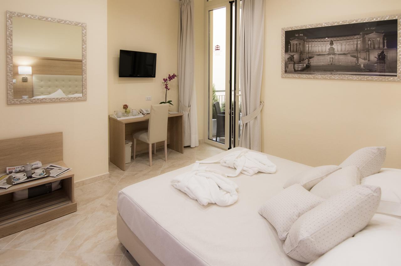 Junior Suite with Balcony,596271336:JPEG