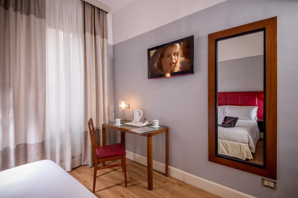 Superior Queen Room