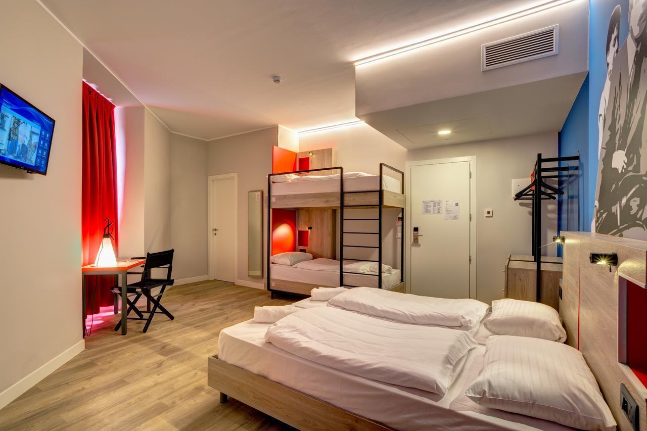 Bed in 4-Bed Mixed Dormitory Room