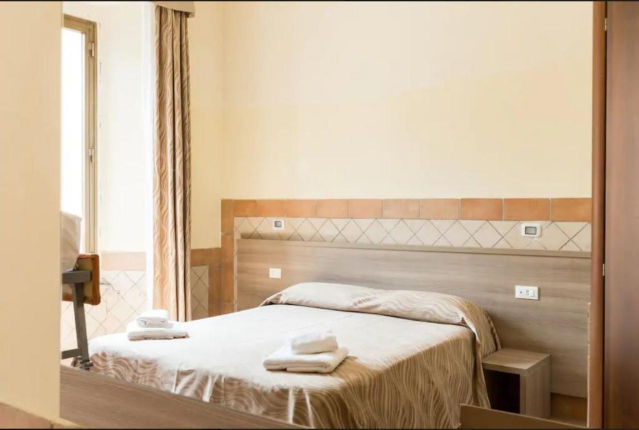 Double or Twin Room with Private Bathroom,696704388:JPEG