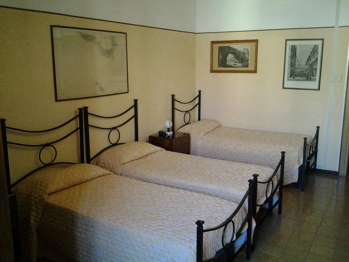 Triple Room,696997152:JPEG