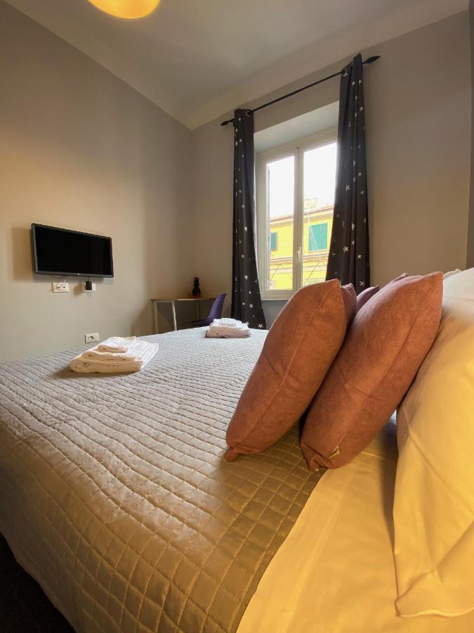 Double or Twin Room with Bathroom