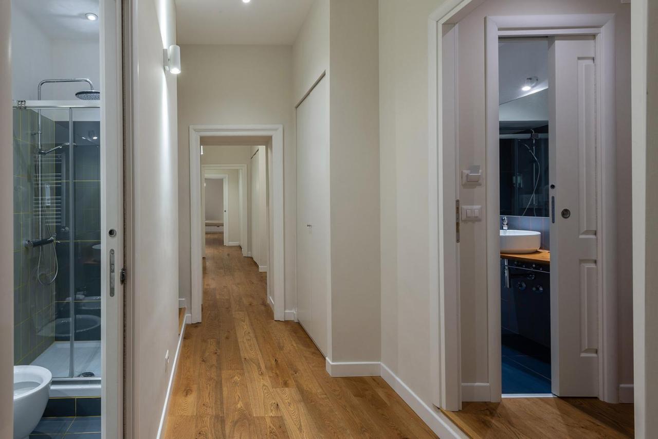 Single Room with Private External Bathroom