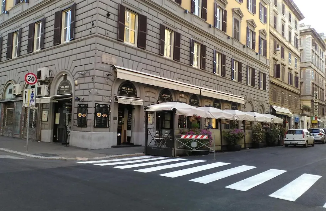Hotel Gloria-1