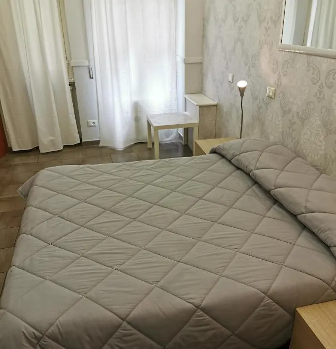 Bed And Breakfast Piramide-1