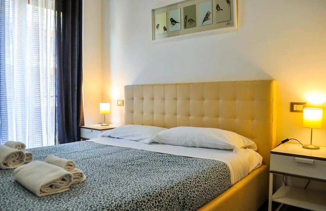 Butterfly Suite Rome-1