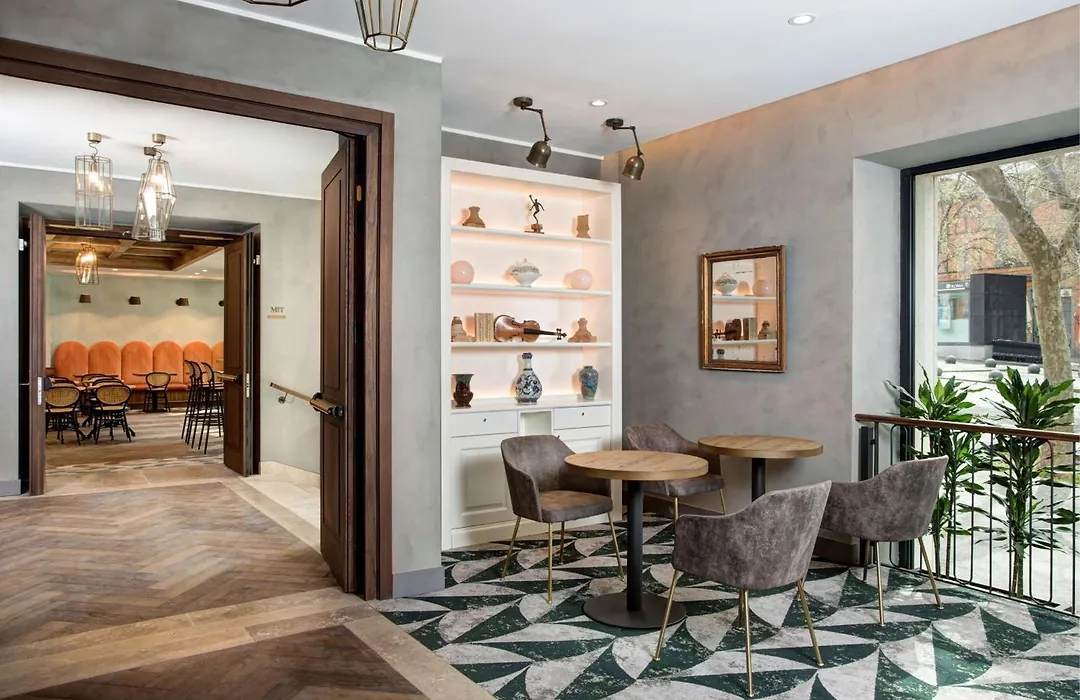Doubletree By Hilton Rome Monti-1