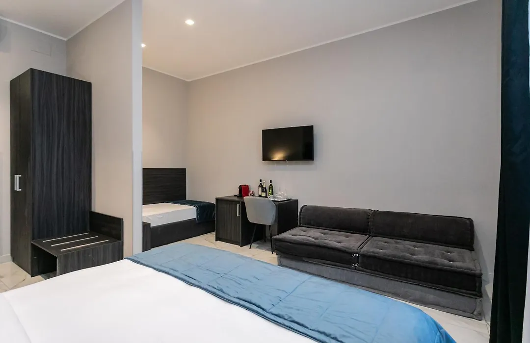 Cesare Ai Cavalieri Suites-1