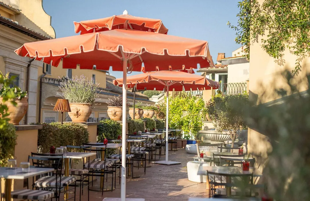 9Hotel Cesari-1