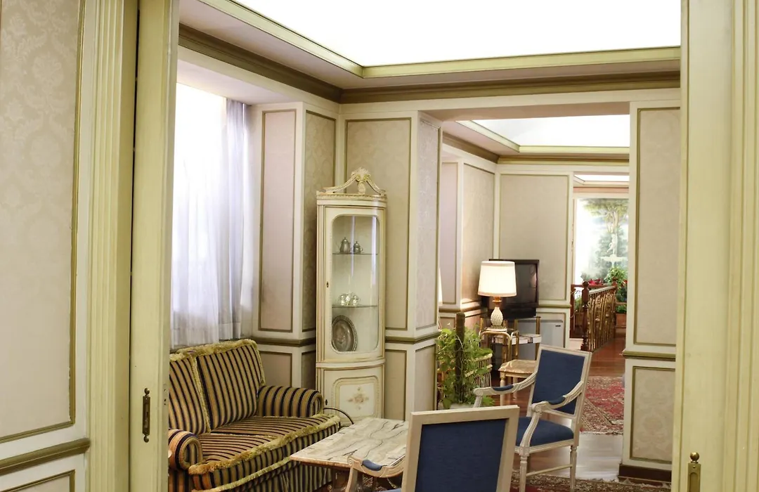 Hotel Eliseo-1