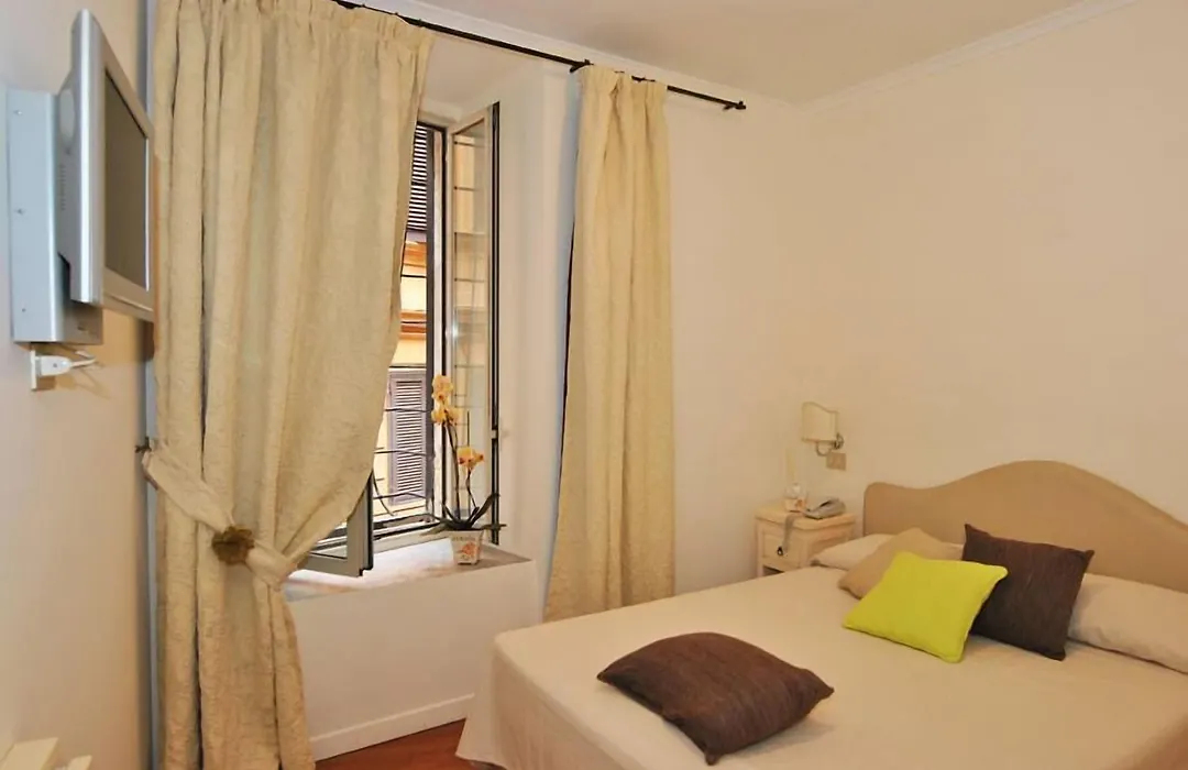 95 Rooms In Rome-1