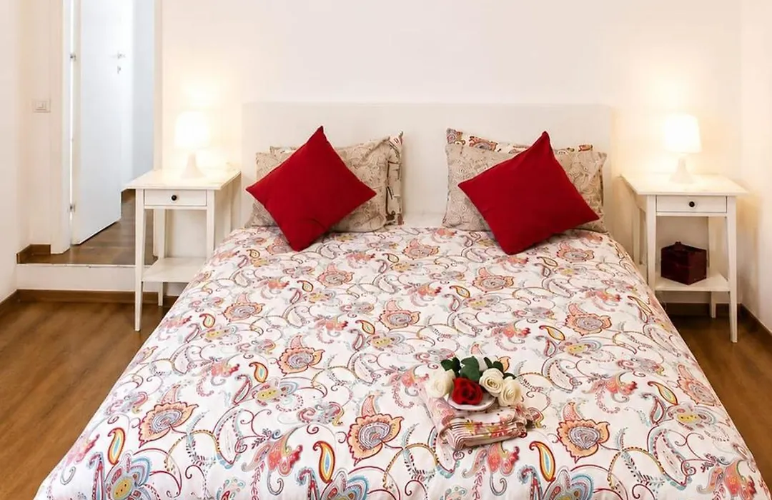 Sweet Home Piramide Rooms-1
