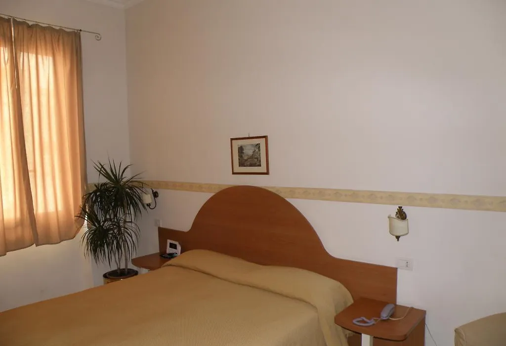 Hotel Primus Roma-1