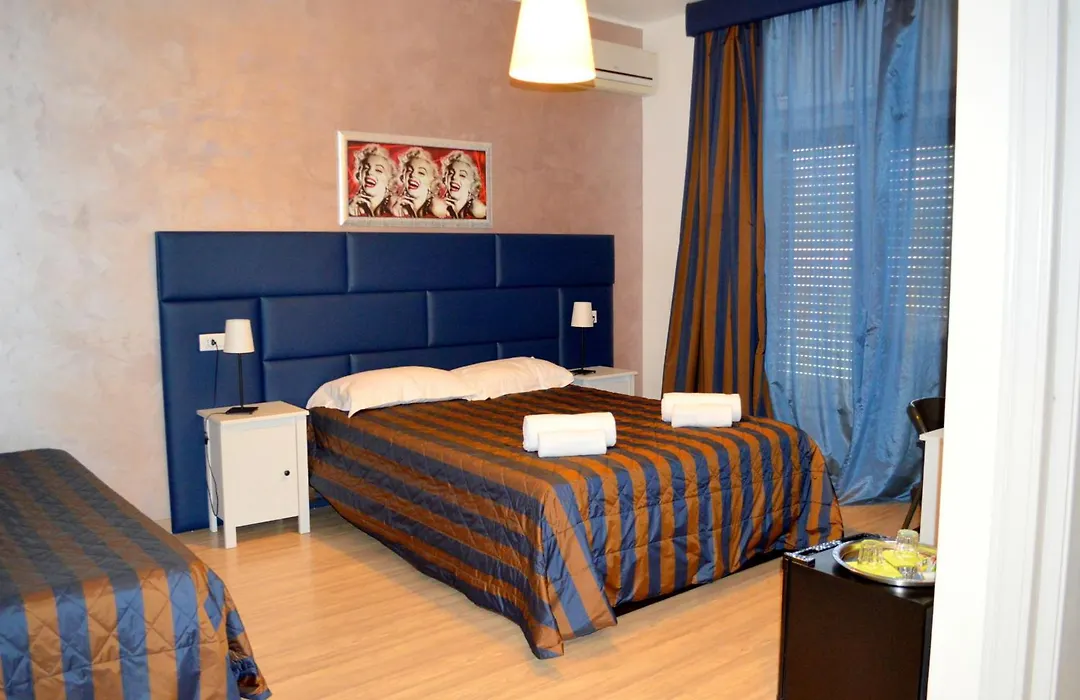 Check-Inn Rooms-1