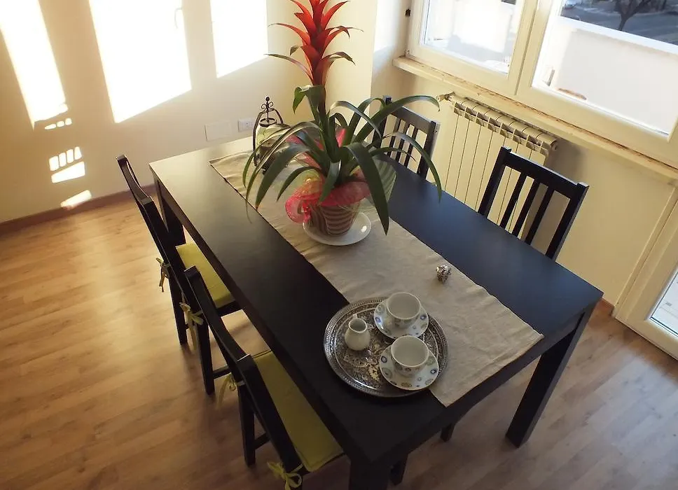 Romantic Holiday Rome B&B-1