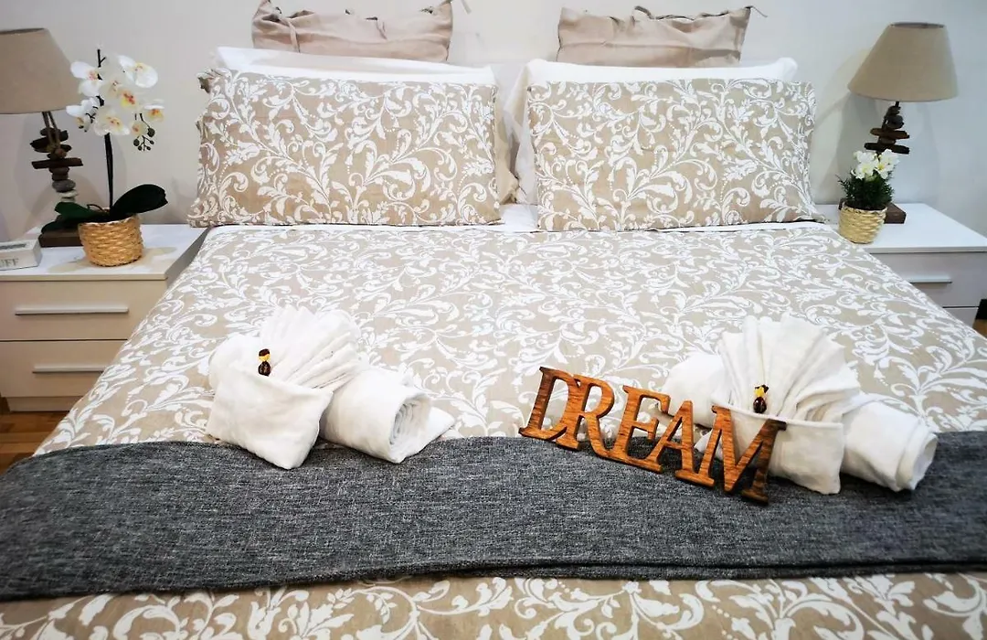 Have A Nice Holiday - Luxury Rooms-1