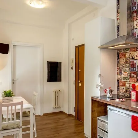 Sweet Home Piramide Rooms-3
