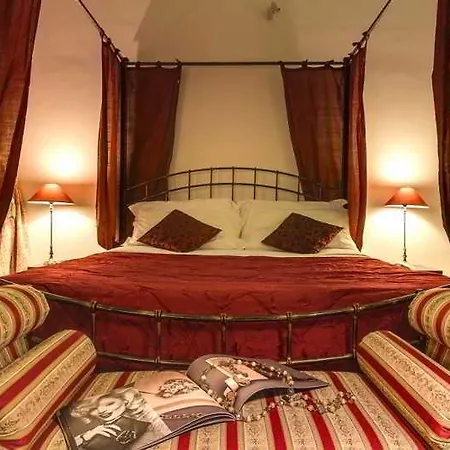 Tolentino Suites-2