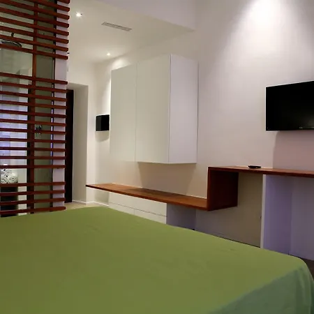 Why Not Roma Suite-3