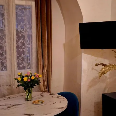 Ingrami Suites And Spa-3