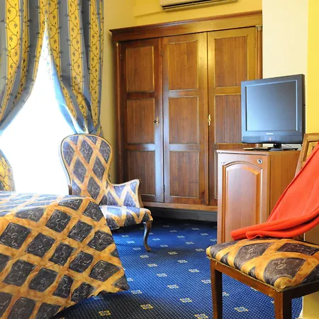 Hotel Napoleon-3