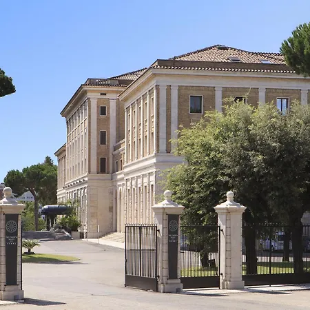 Th Roma - Carpegna Palace-3