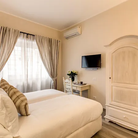 Casa Tua Vaticano Guest House-2