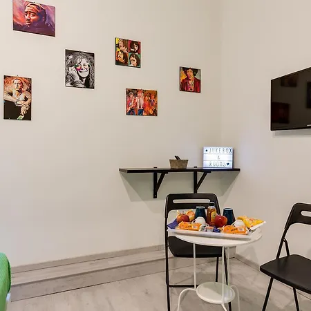 Jukebox & Rooms B&B-3